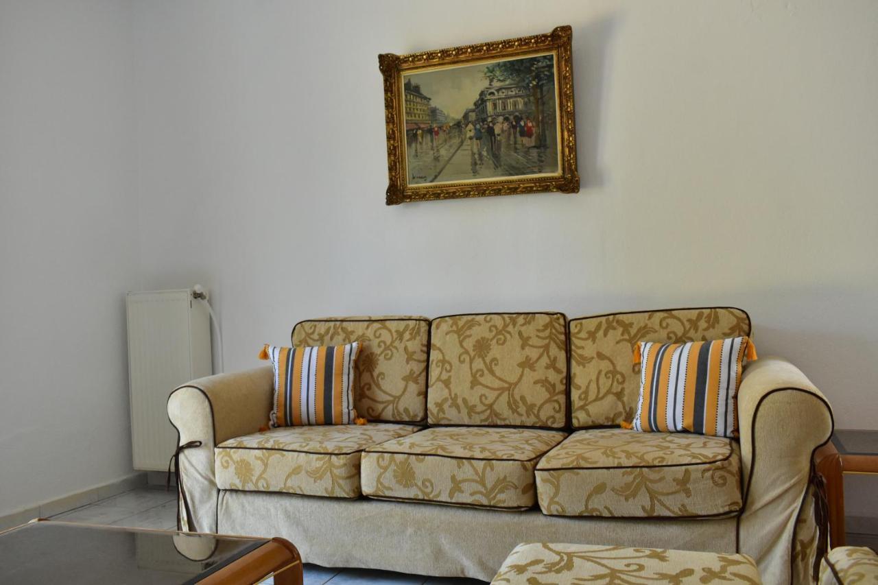 White Clam Vintage House With Sea View & Garden Villa Makrygialos Exterior photo